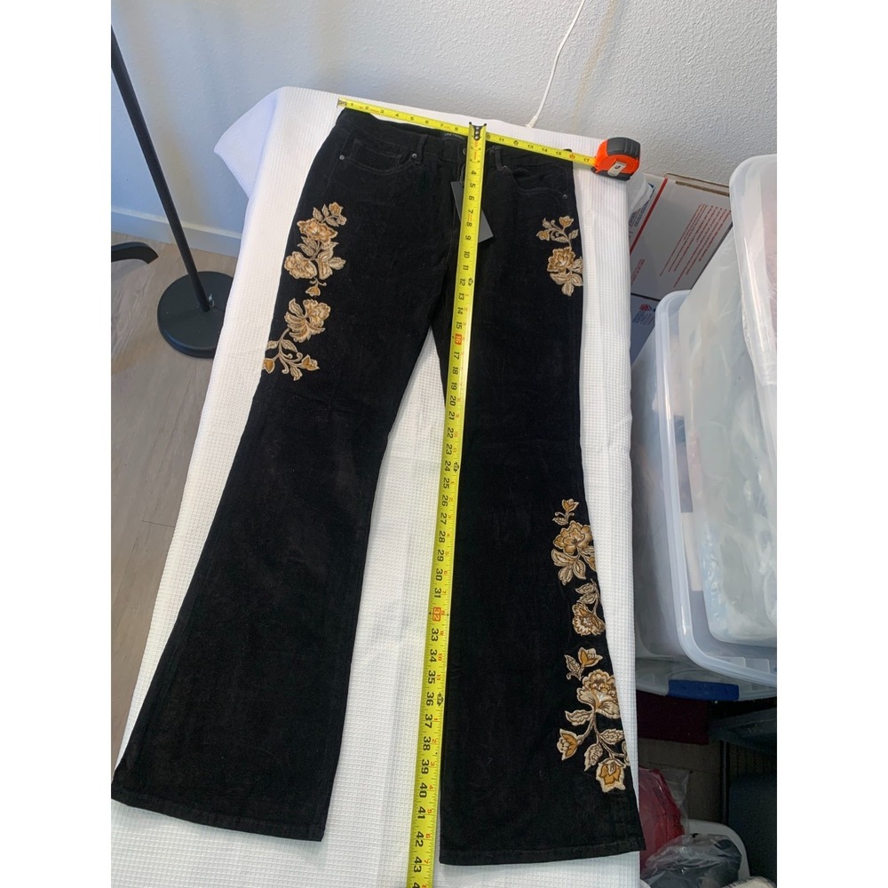 (J-126)Driftwood Black Corduroy Embroidered Floral Flare Jeans Women's 8 NWT QVC - Picture 4 of 10